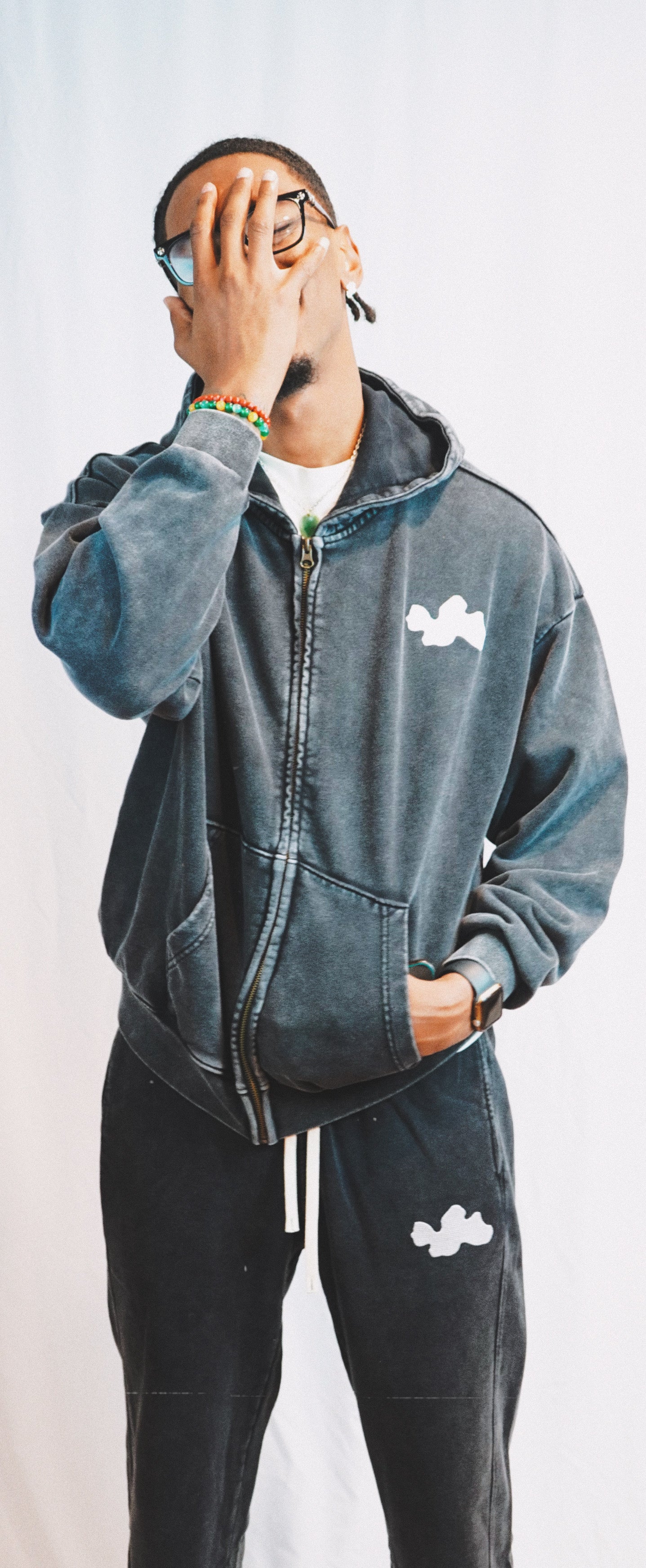 VRT SWEATS 001 (BLACK)