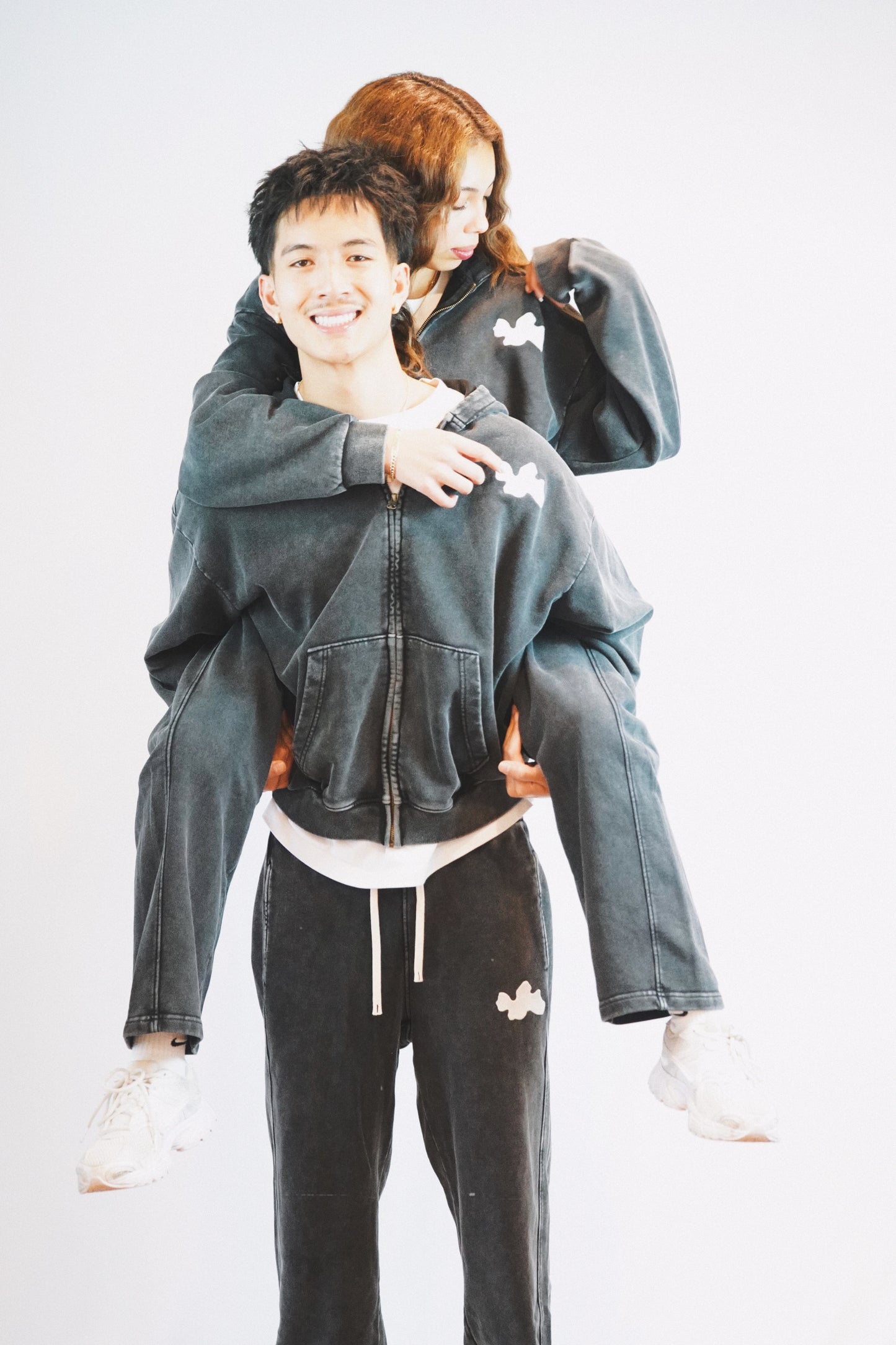 VRT SWEATS 001 (BLACK)